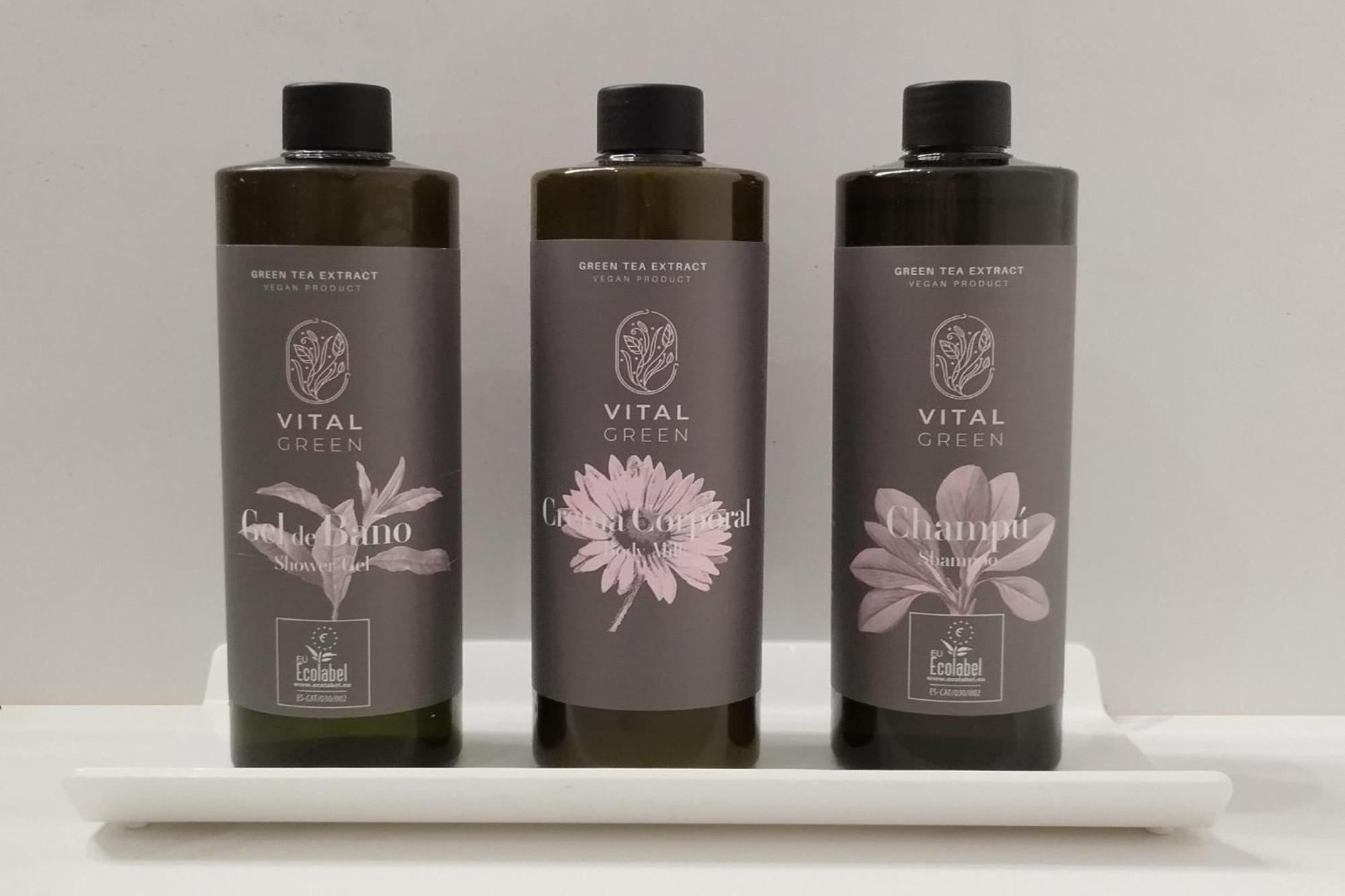 فندق بيست سميراميس بويرتو ذي لا كروز المظهر الخارجي الصورة A selection of body care products